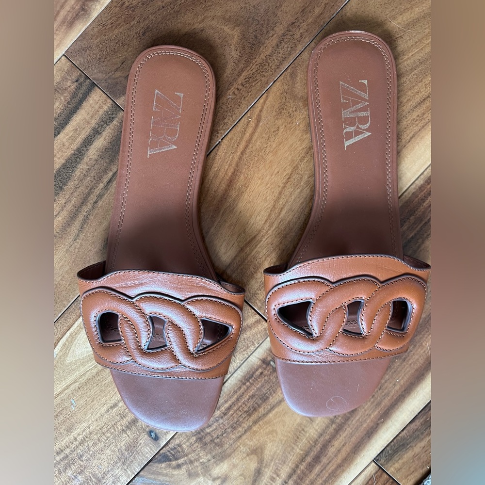 zara sandals.